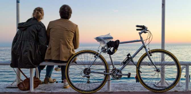 Best Hybrid Bikes For Seniors And Adult