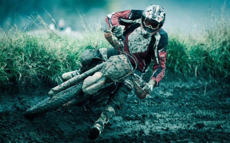 How to Ride a Dirt Bike with Clutch