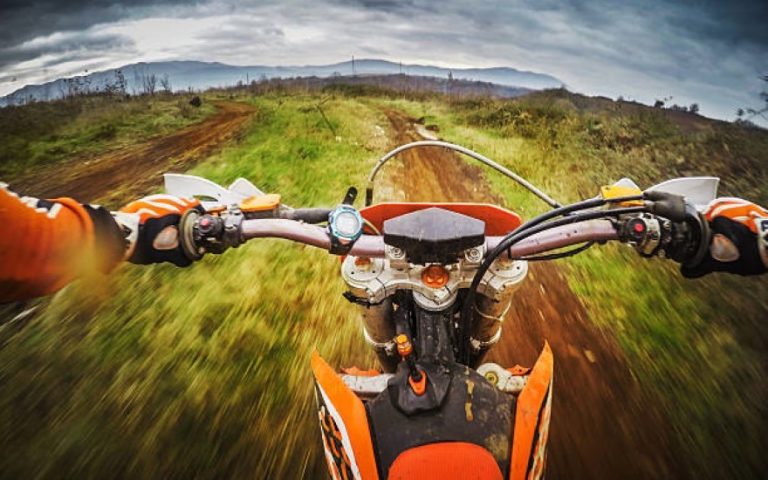 What Are the Best Dirt Bikes